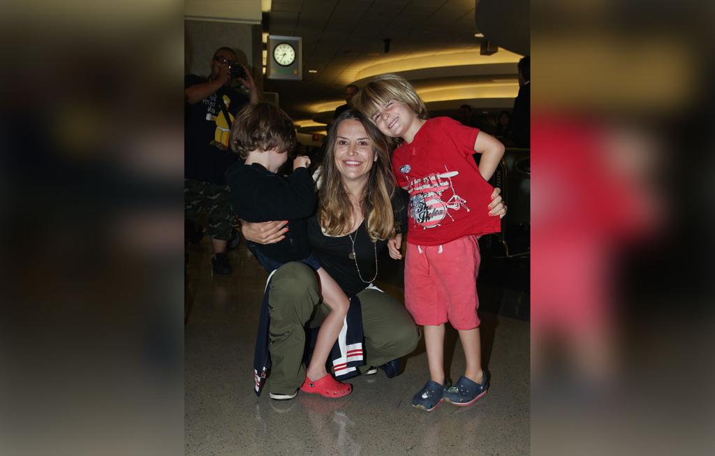 Brooke Mueller’s Sons Are Staying With Her Parents While At Rehab