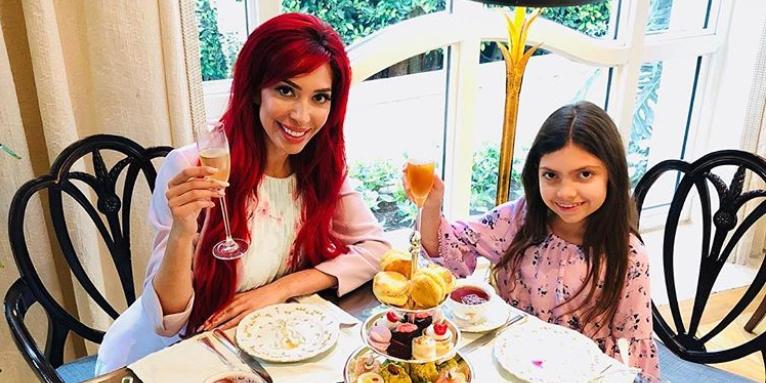 Sophia abraham slams mom farrah for getting butt injections hero