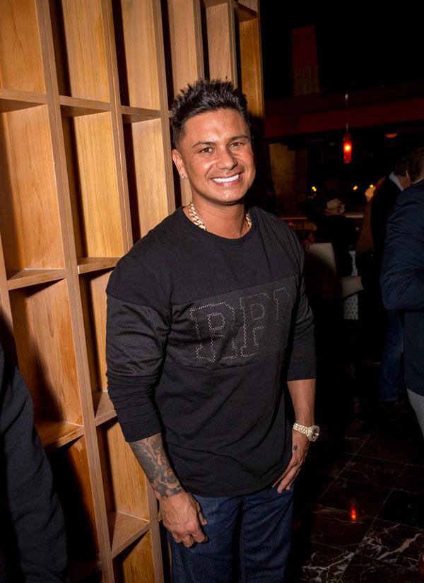 DJ Pauly D at the Grand Opening of Lucky Foo&#8217;s Restaurant &#038; Bar