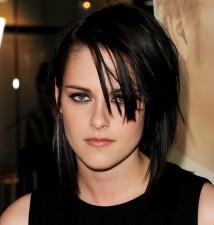 2010__02__okmagazine_kristen stewart 214×225.jpg