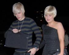 2009__10__fp_3886588_os 225×179.jpg