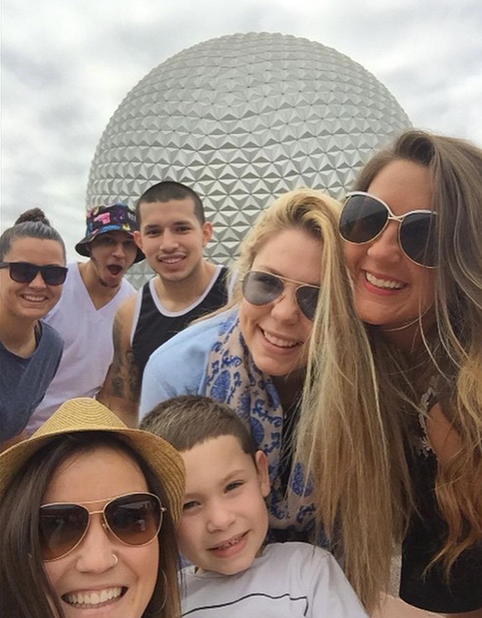 Kailyn lowry javi epcot