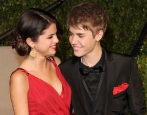2011__06__Selena_Gomez_Justin_Bieber_Love_You_June29 300&#215;234.jpg