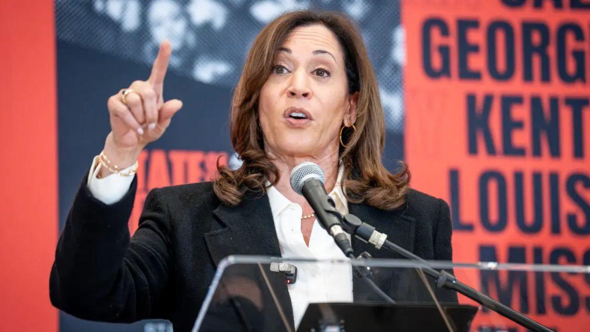 Photo of Kamala Harris challenged Donald Trump to a cognitive test in late 2024. 