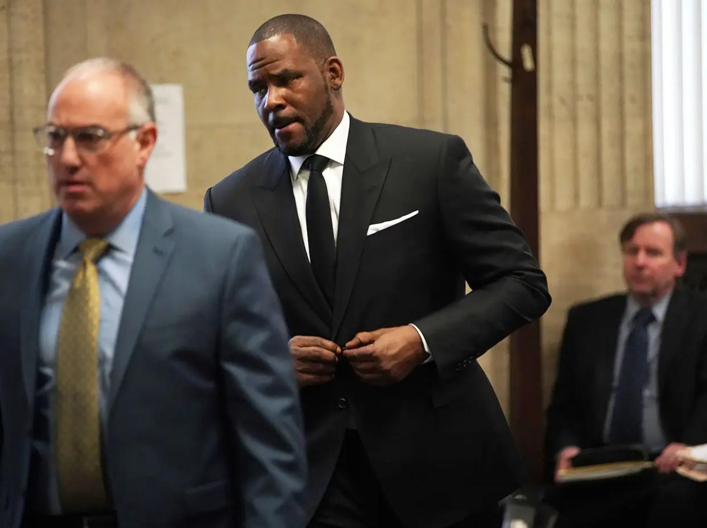 r kelly rkelly first day criminal trial jurors homosexual bias bigots same sex boy r