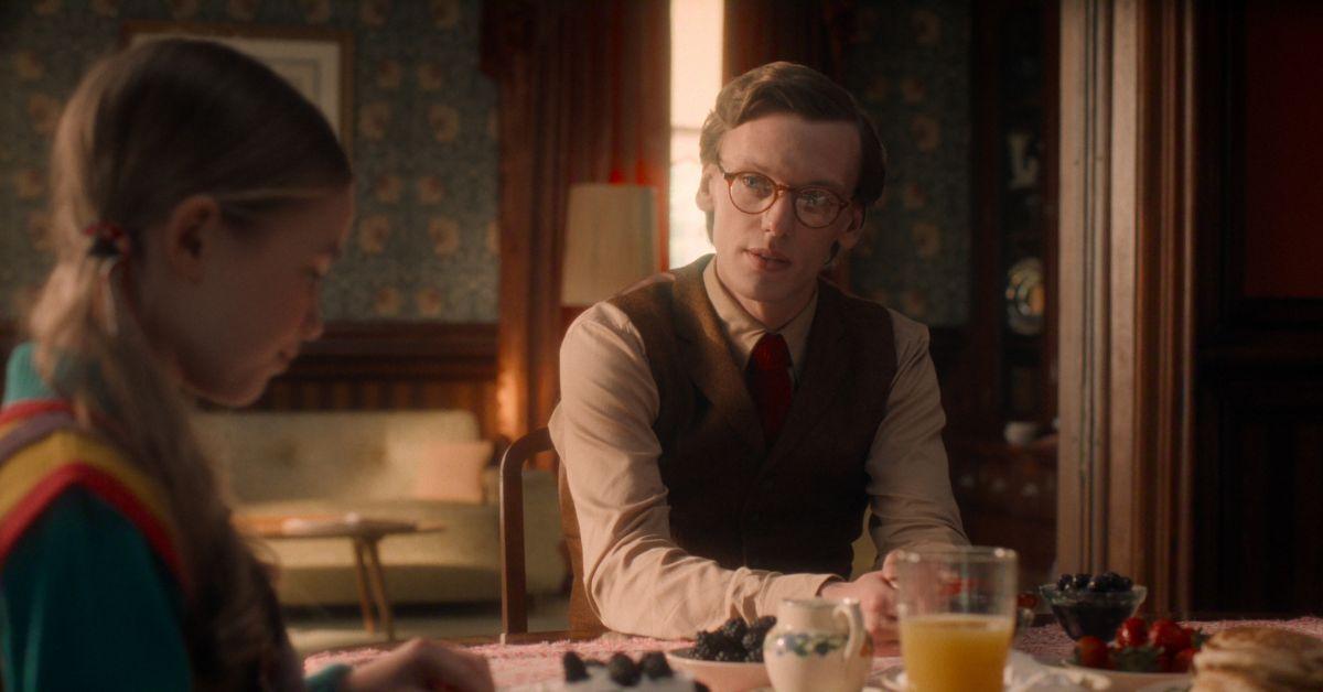 who is mr whatsit in stranger things season holly imaginary friend