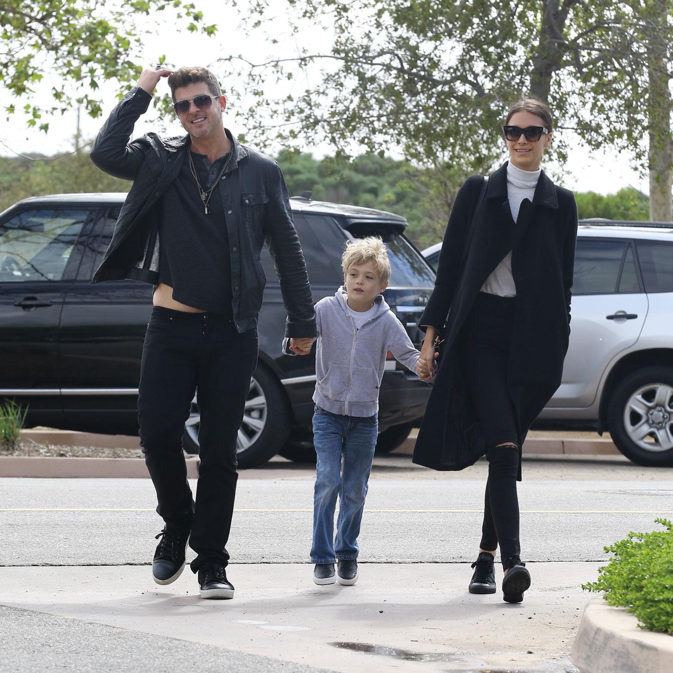 Robin Thicke Seen With Son As He & Paula Patton Battle For Custody