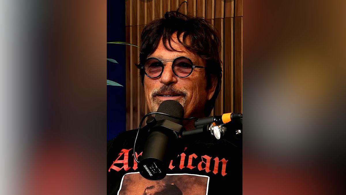 Image of Howie Mandel comedically wore a brunette wig while appearing on Billy Bush's 'Hot Mics' podcast.