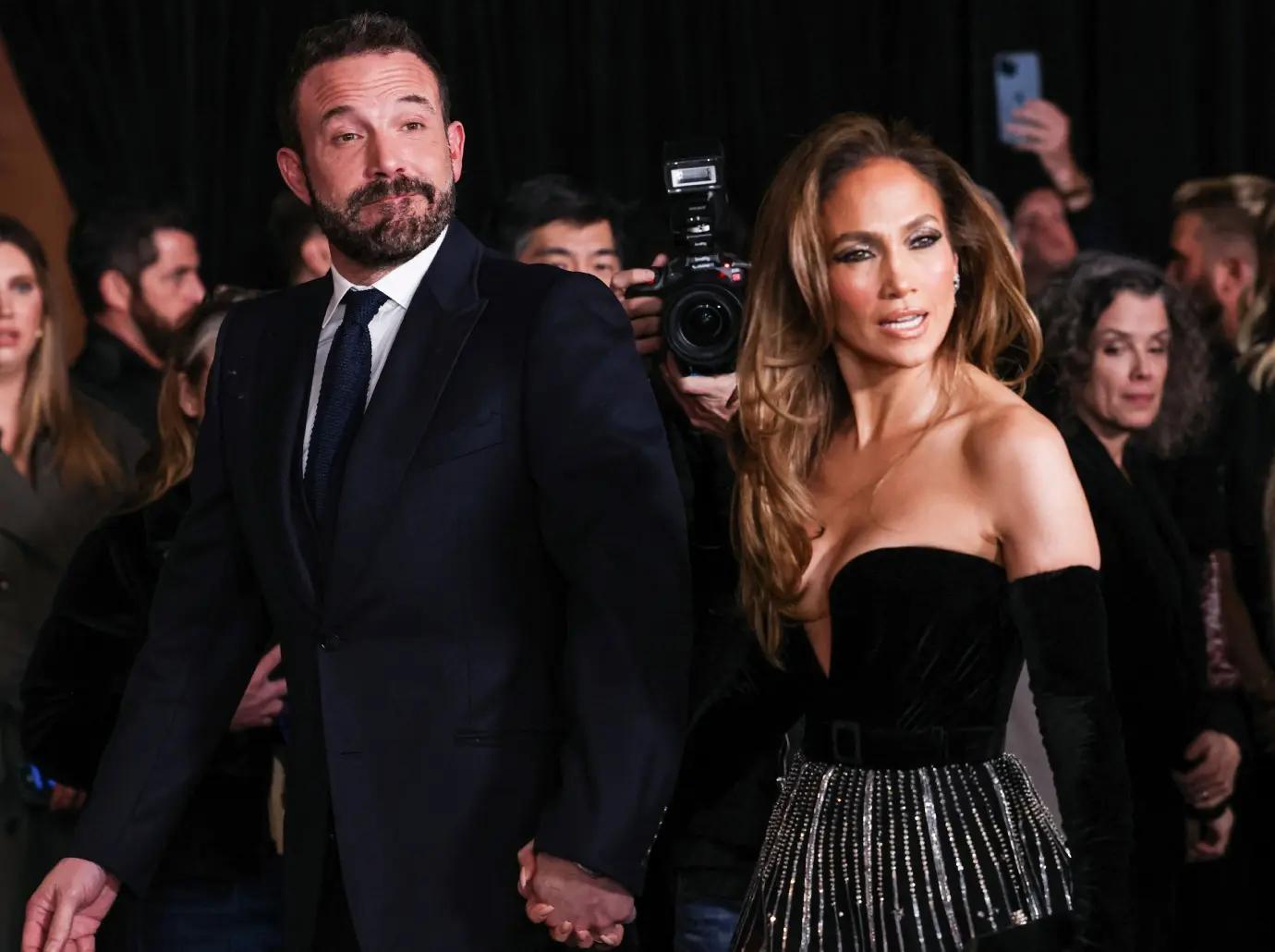 jennifer lopez reason divorce files drop ben affleck last name