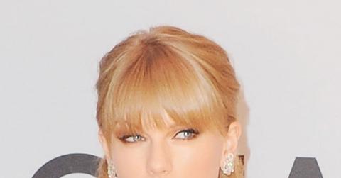 2013 CMA Beauty Taylor Swift