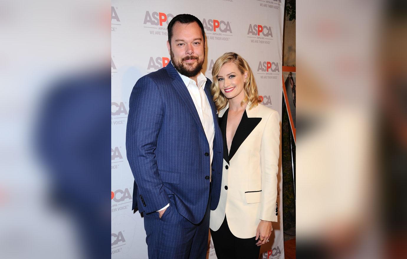 Beth behrs and michael gladis suits