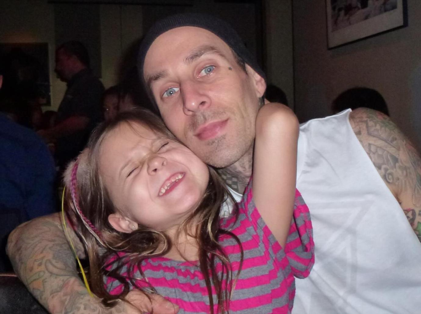 travis barker daughter alabama better man father dad tribute watch