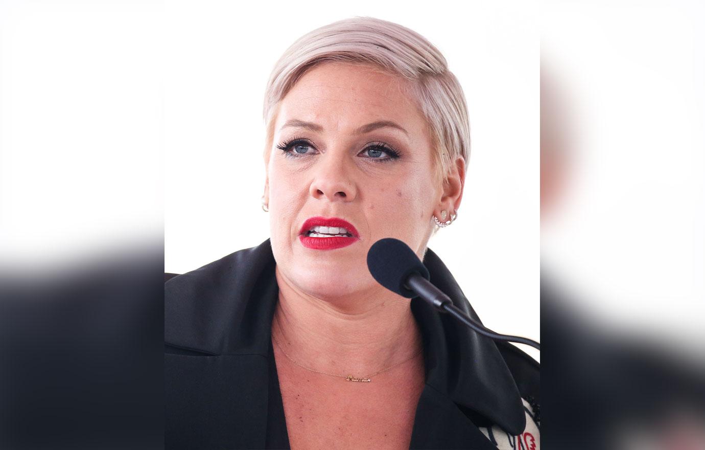 Pink Pays Tribute To Her Dad After He Loses His Battle With Cancer