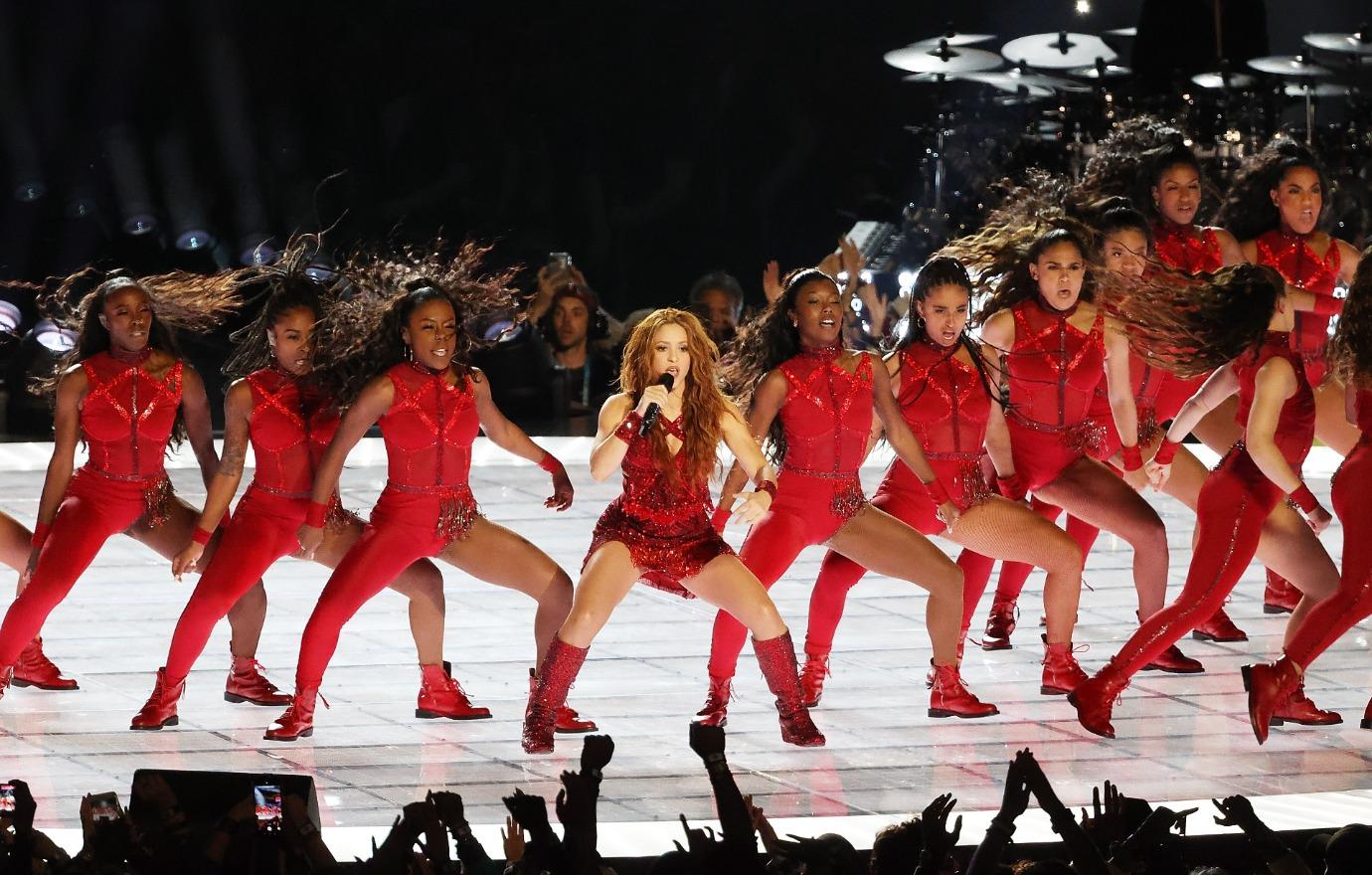 why jennifer lopez wasnt happy shakira superbowl halftime