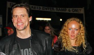 Jim carrey anastasia vitkina dec28.jpg