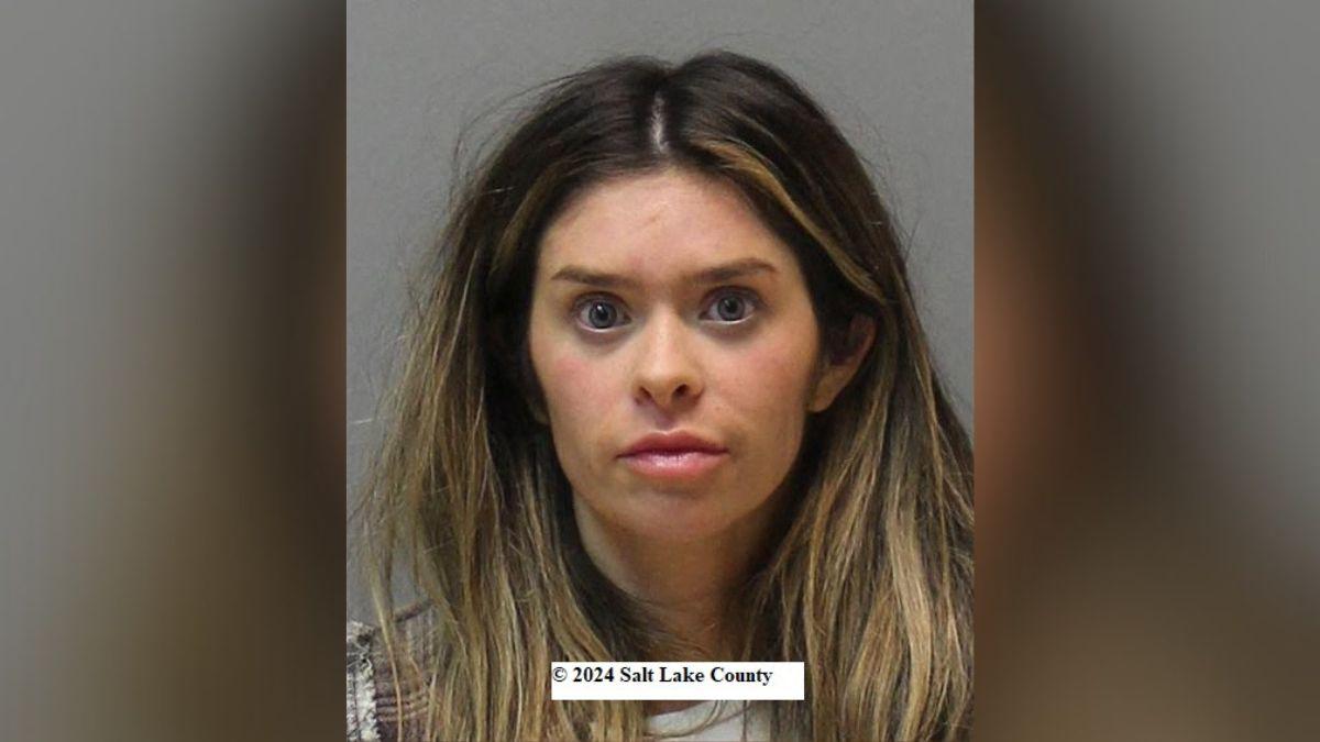 Image of Taylor Frankie Paul was seen throwing chairs at Dakota Mortensen.