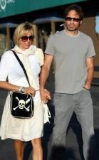 2009__07__mx0208490 139×225.jpg