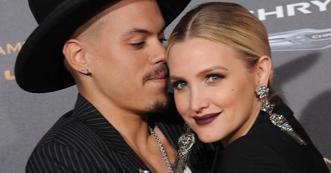 Premiere Of Lionsgate’s “The Hunger Games: Mockingjay – Part 2” – Arrivals