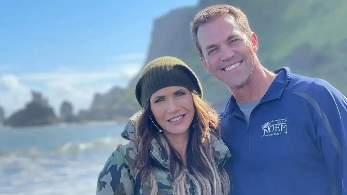 Photo of Rumors have been swirling that Kristi Noem is having an affair with Corey Lewandowski.