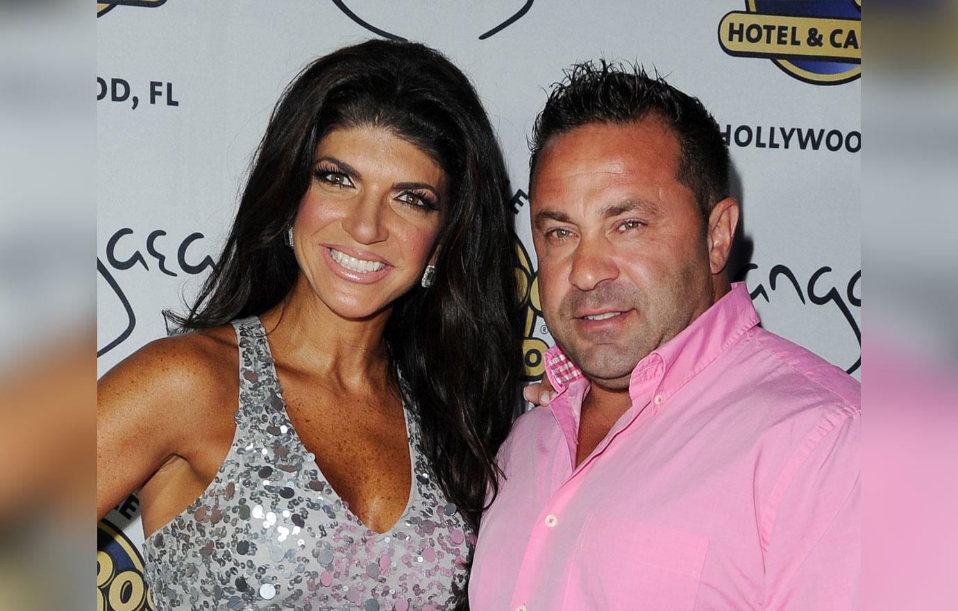 Teresa And Joe Giudice Red Carpet Divorce