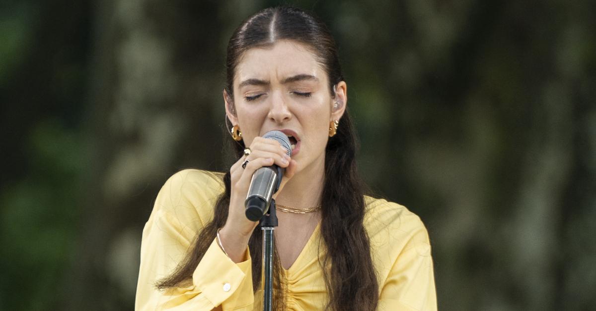 Lorde Fans Freak Out As Singer Posts Video Hinting At New Music: Watch