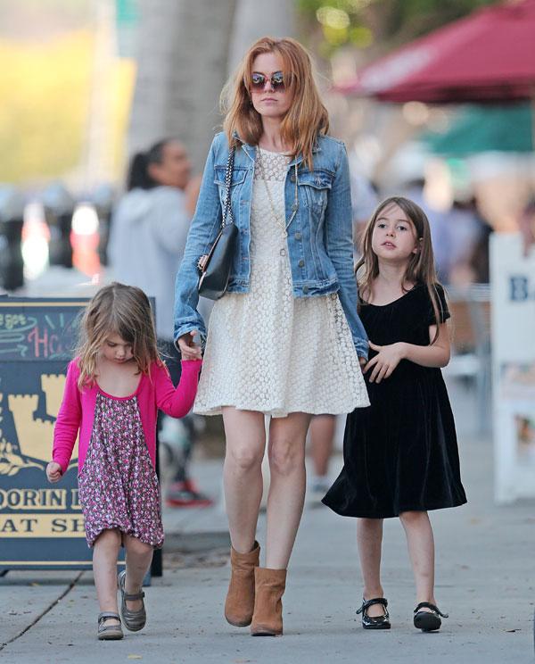 Isla fisher baby boy 02