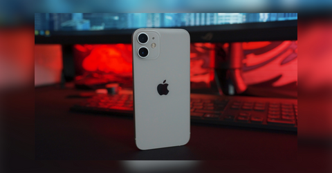 should you sell your iphone a quick value check