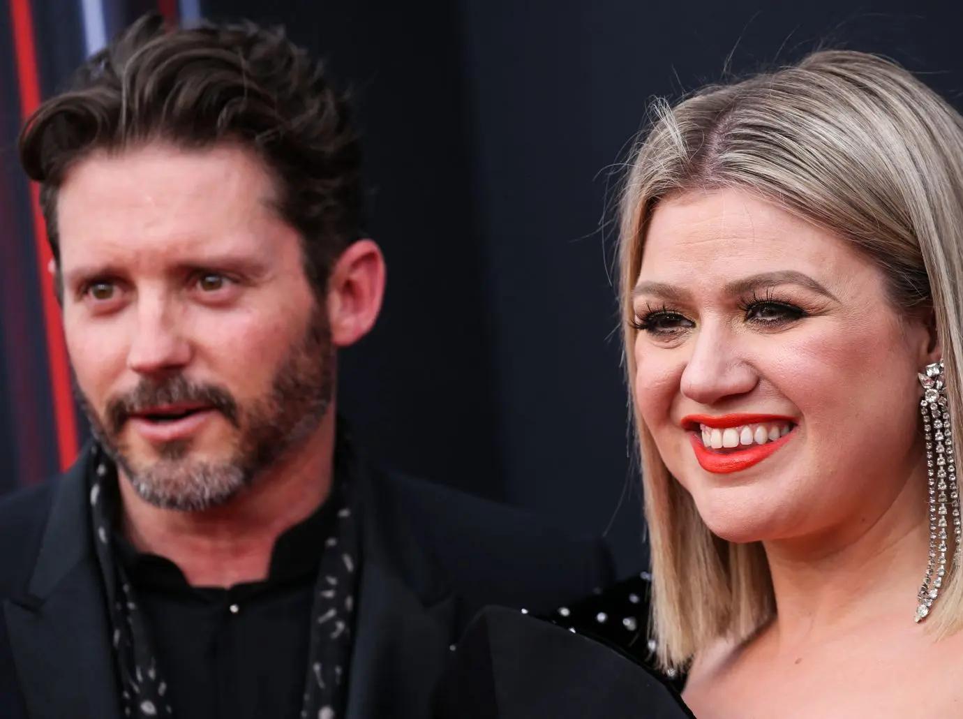 kelly clarkson recovered quickly brandon blackstock divorce no regrets