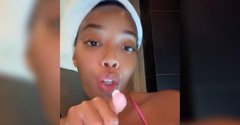 Photo of Angela Simmons.