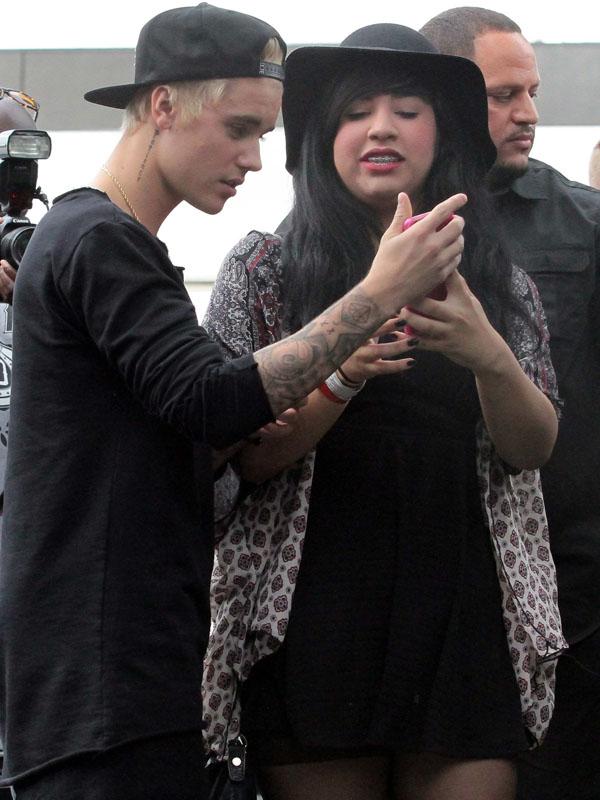 Justine Bieber with newly bleached blonde hair at West Coast Customs in Studio City