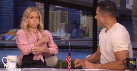 Image of Kelly Ripa was in her 'underwear' only '30 seconds' before the start of her talk show.