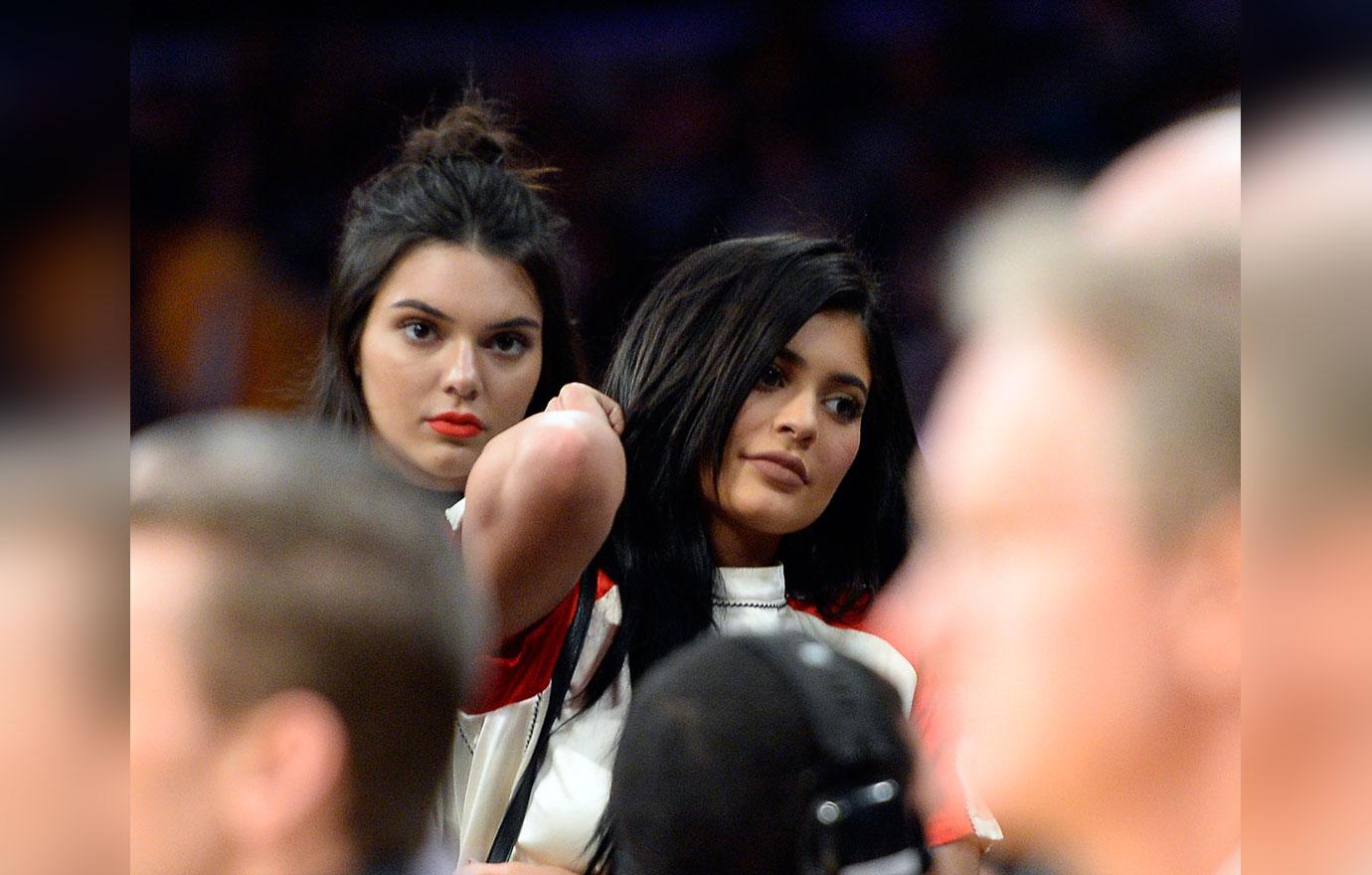 Kendall & Kylie Jenner SLAMMED For Biggie Smalls & Tupac T-Shirts
