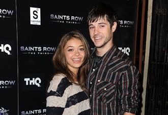 Sarah hyland matt prokop nov11nea.jpg
