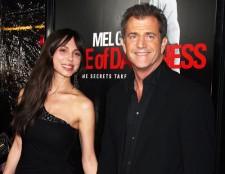 2010__01__Edge_of_Darkness_Jan27_main 225×174.jpg