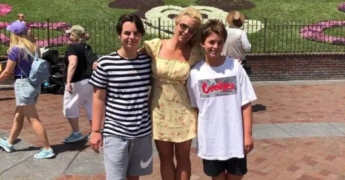 britney spears excited see family christmas reuniting son jayden