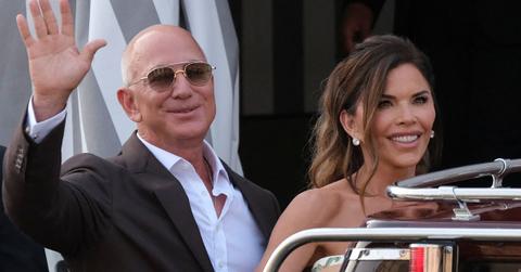 Photo of Lauren Sánchez and Jeff Bezos.