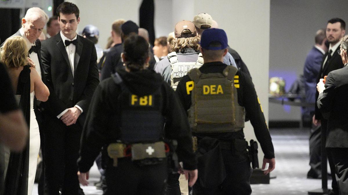 Photo of authorities.