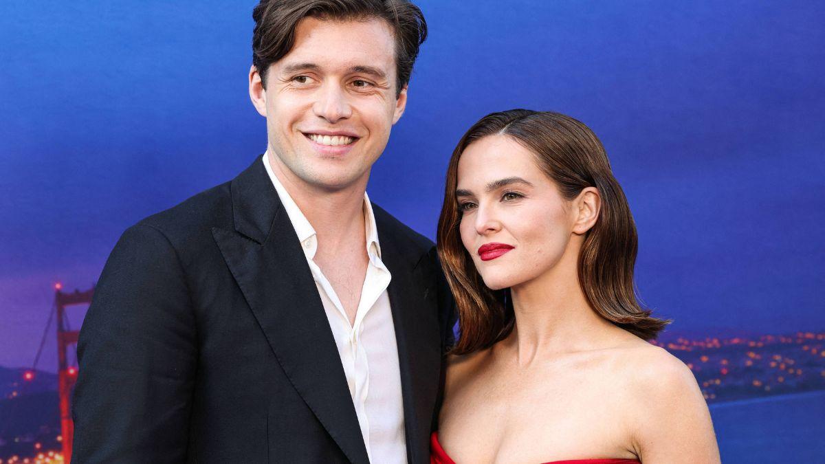 Photo of Nick Robinson and Zoey Deutch.