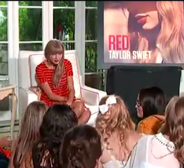 Taylor_swift_aug14_2.png