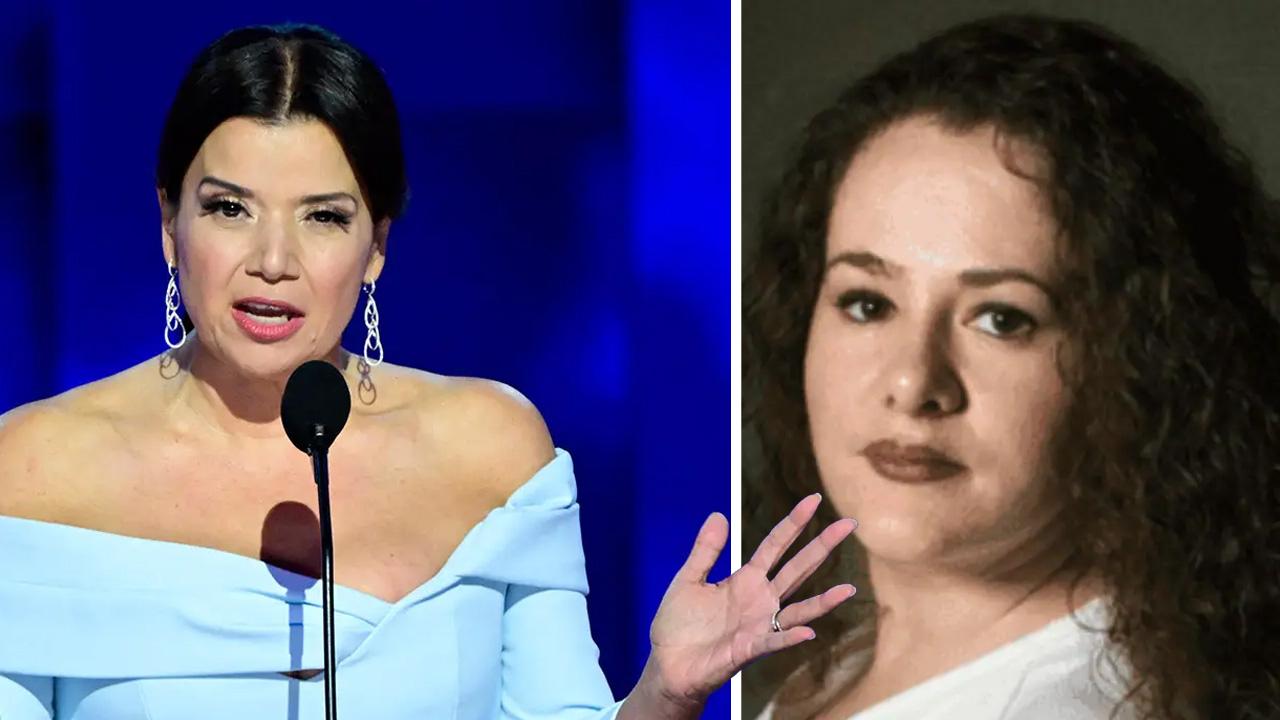 Ana Navarro, Christa Pike