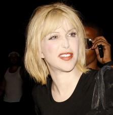 2009__12__wenn5353558 223×225.jpg