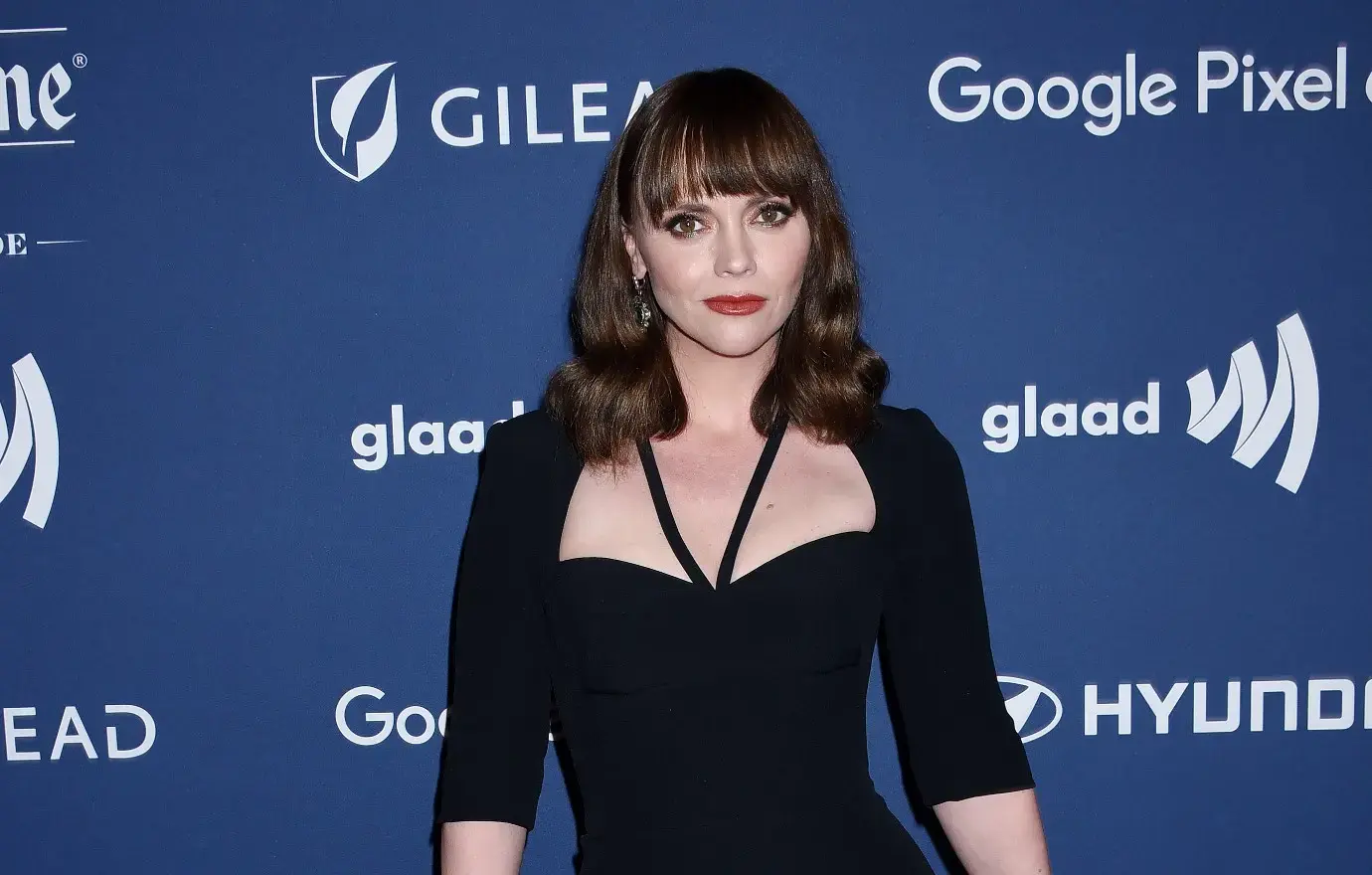 christina ricci ex settle divorce restraining order