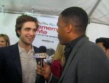 2010__03__Robert_Pattinson_March2newsnea 225×171.jpg