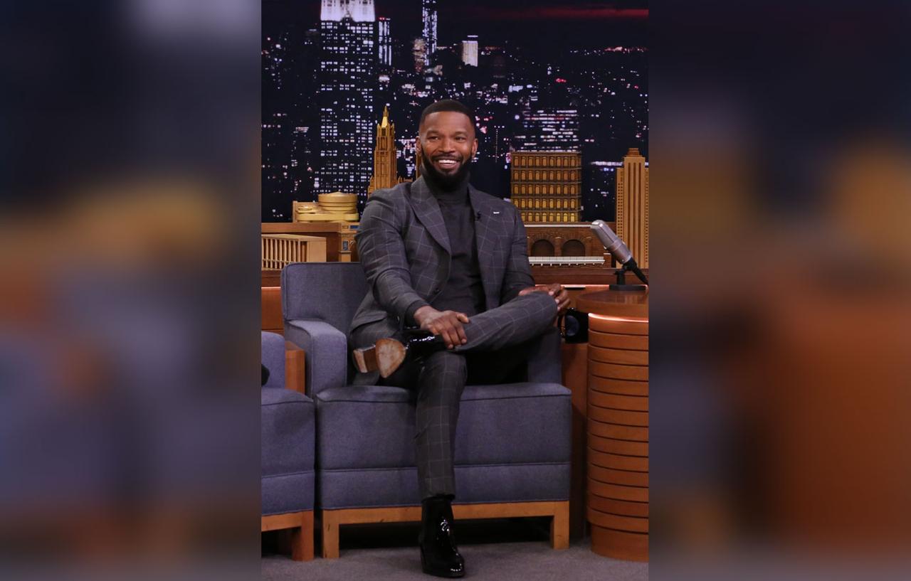 PICS Jamie Foxx, Troye Sivan & Charli XCX Stop By Jimmy Fallon