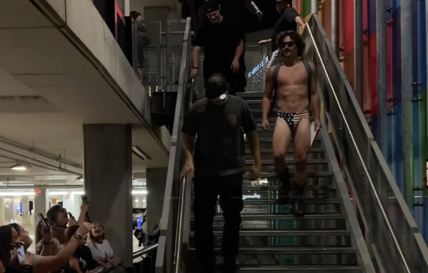 benson boone accused queer baiting ohio concert only speedo watch