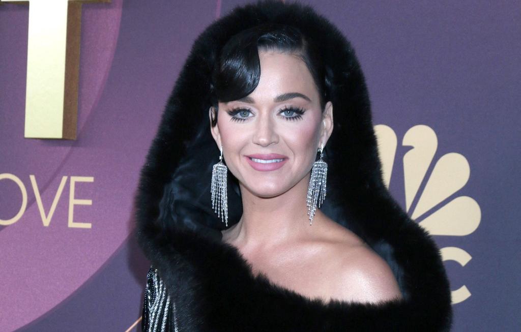 Katy Perry Slammed For 'Obnoxious' Large Hat At Coronation