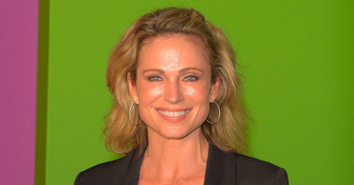 Jobless Amy Robach Flaunts Body While Out With Daughters In NYC