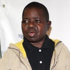 2010__02__Gary_Coleman_Feb26newsne 225×224.jpg