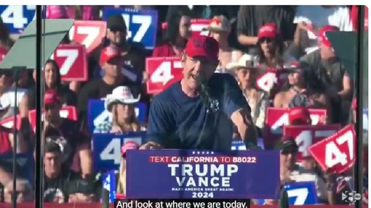 Image of Dennis Quaid called Donald Trump his favorite president at a 2024 campaign rallly.