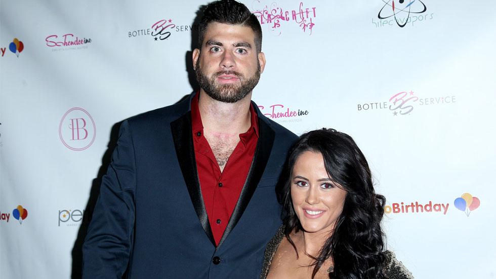 Jenelle evans welcoming third child david eason 04